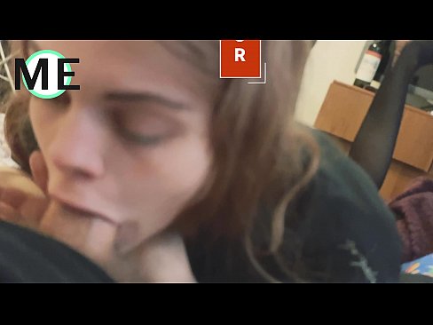 ❤️ Garganta, meia-calça rasgada e calcanhar rasgado é bom de se conhecer ❌ Porno em nós ️❤